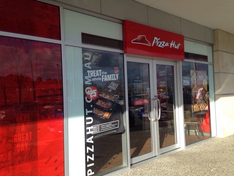 Pizza Hut - Accommodation Coffs Harbour 0