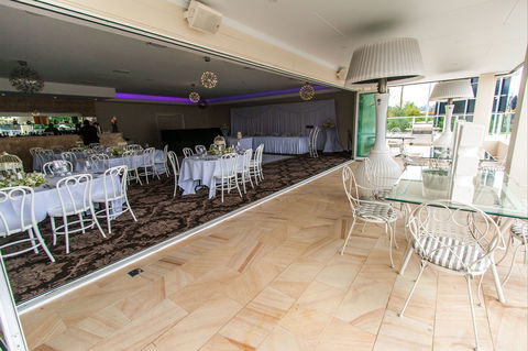 Allure Restaurant - Accommodation Coffs Harbour 1