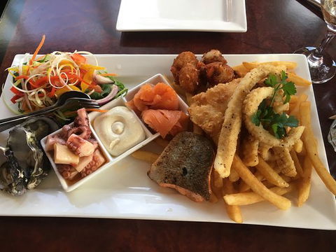 Stanley Hotel Bistro - Accommodation Coffs Harbour 0