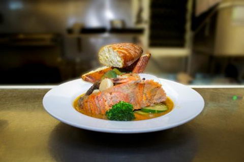 KBR’s Licensed Restaurant - Accommodation Coffs Harbour 2
