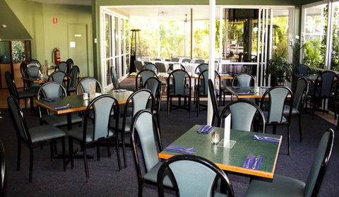 KBR’s Licensed Restaurant - Accommodation Coffs Harbour 3