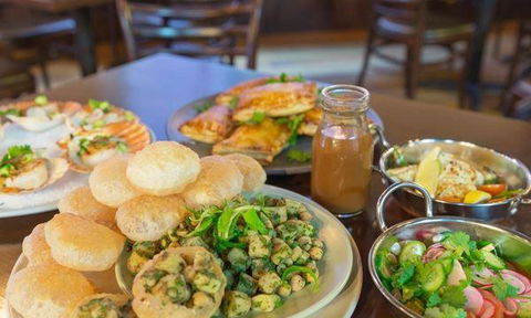 Lindsay's Restaurant - Accommodation Coffs Harbour 0