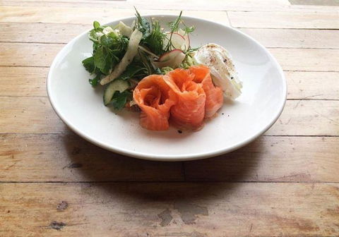 EAT LOVE PIZZA - Accommodation Coffs Harbour 11