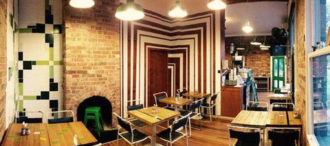 EAT LOVE PIZZA - Accommodation Coffs Harbour 3