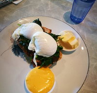 Machine Laundry Cafe - Accommodation Coffs Harbour