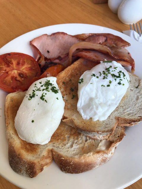 Tracks Cafe - Accommodation Coffs Harbour 2