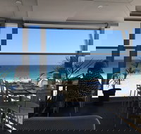 Swell Mullaloo Beach - Accommodation Coffs Harbour