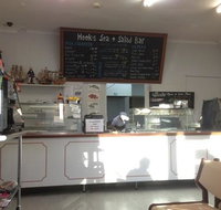 Hooks Sea and Salad Bar - Accommodation Coffs Harbour