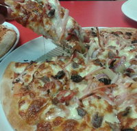 Riccardo's Pizza - Accommodation Coffs Harbour