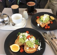 Emma  Ivy - Accommodation Coffs Harbour