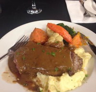 Leigh Creek Tavern