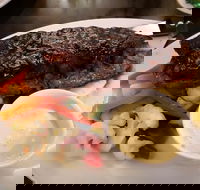 Graziers Steakhouse - Accommodation Coffs Harbour