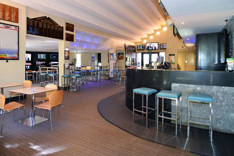 Ashmore Tavern - Accommodation Coffs Harbour 3