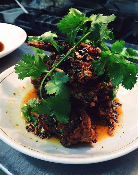 Apple Daily Bar & Eating House - Accommodation Coffs Harbour 13