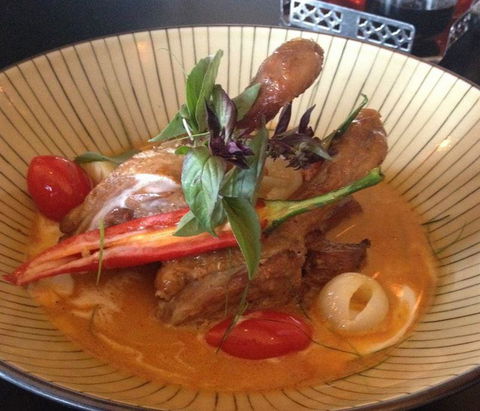 Apple Daily Bar & Eating House - Accommodation Coffs Harbour 14
