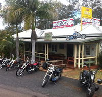 Apple Tree Creek Hotel - Accommodation Coffs Harbour