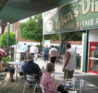 Glen's Diner - Accommodation Coffs Harbour