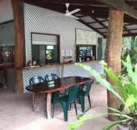 Blooms Cafe - Accommodation Coffs Harbour