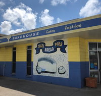 Crusty's Bakery