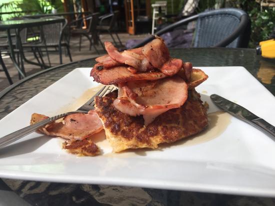 Moore ACT Accommodation Coffs Harbour