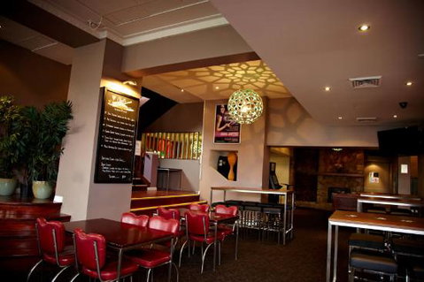 Palace Hotel - Accommodation Coffs Harbour 0
