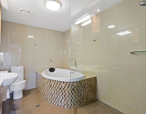 CBD Executive Apartments - Accommodation Coffs Harbour 9