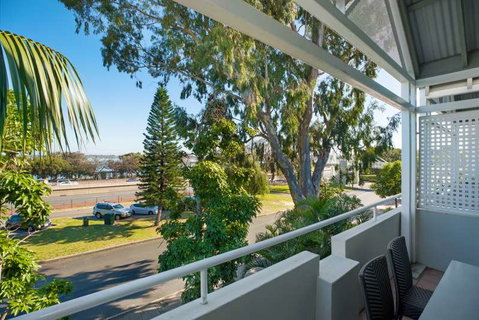 Broadwater Resort Apartments - Accommodation Coffs Harbour 2