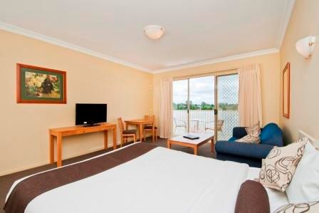 Nagambie Waterfront Motel - Accommodation Coffs Harbour 1