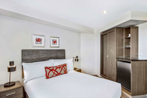 Adina Serviced Apts Canberra Dickson - Accommodation Coffs Harbour 10