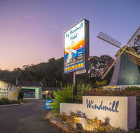 The Big Windmill Motor Lodge - Accommodation Coffs Harbour