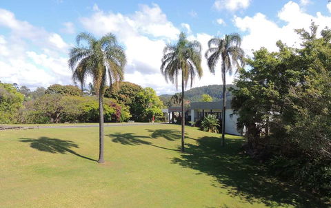 Comfort Inn Premier Coffs Harbour - Accommodation Coffs Harbour 0