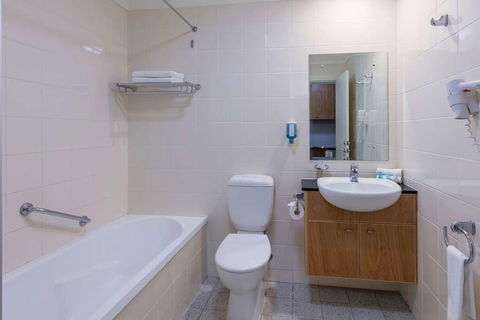 Nesuto Canberra Apartment Hotel - Accommodation Coffs Harbour 4