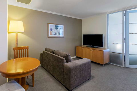 Nesuto Canberra Apartment Hotel - Accommodation Coffs Harbour 13