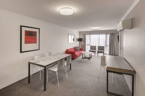 Adina Serviced Apartments James Court - Accommodation Coffs Harbour 5