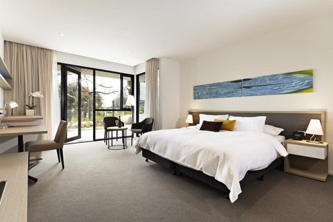 Quarters At Flinders Hotel - Accommodation Coffs Harbour 3