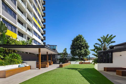 Alcyone Hotel Residences - Accommodation Coffs Harbour 3