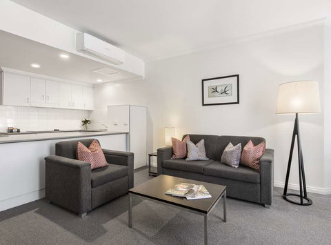 Franklin Central Apartments - Accommodation Coffs Harbour 9