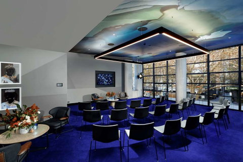 QT Melbourne - Accommodation Coffs Harbour 9