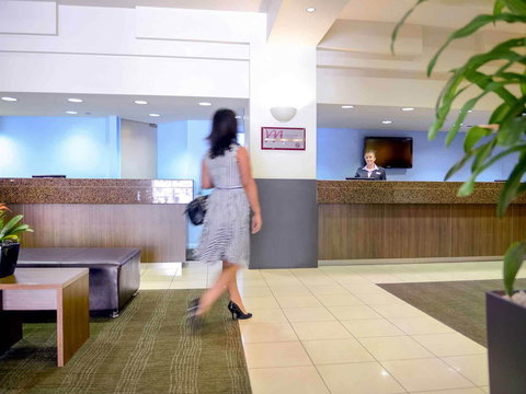 Mercure Grosvenor Hotel Adelaide - Accommodation Coffs Harbour 1