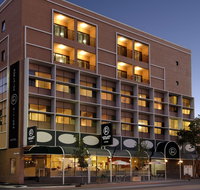 Adelaide Riviera Hotel