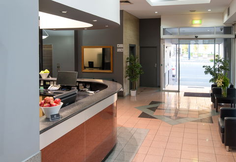 Adelaide Riviera Hotel - Accommodation Coffs Harbour 3