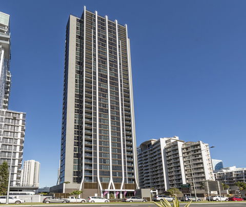 Avani Broadbeach Residences - Accommodation Coffs Harbour 0