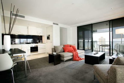 Mantra Circle on Cavill - Accommodation Coffs Harbour 2