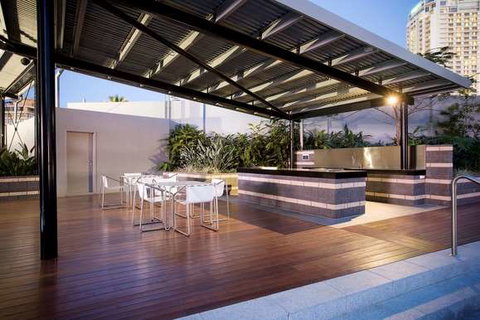 Mantra Circle on Cavill - Accommodation Coffs Harbour 10