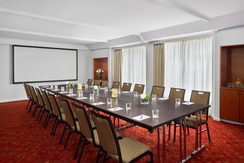 Melbourne Marriott Hotel - Accommodation Coffs Harbour 7