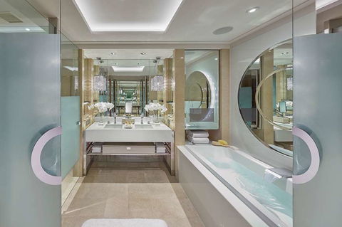 Crown Towers Melbourne - Accommodation Coffs Harbour 6