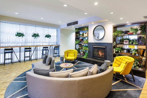 Brady Apartment Hotel Flinders Street - Accommodation Coffs Harbour 3