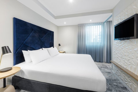 Brady Apartment Hotel Flinders Street - Accommodation Coffs Harbour 8