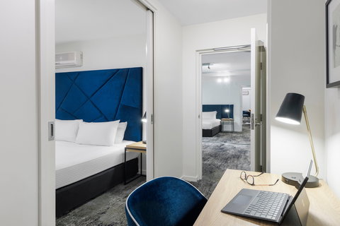 Brady Apartment Hotel Flinders Street - Accommodation Coffs Harbour 9