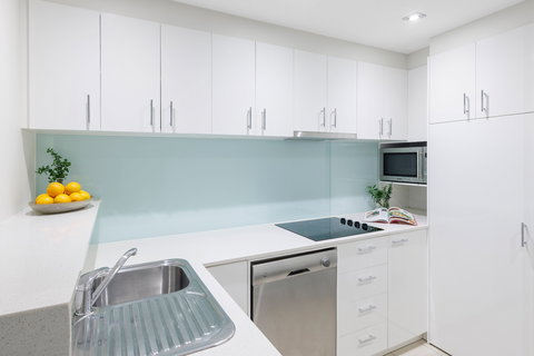 Brady Apartment Hotel Flinders Street - Accommodation Coffs Harbour 15